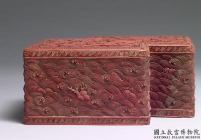 图片[2]-Carved red lacquer box in the shape of intersecting lozenges,  Qing dynasty (1644-1911)-China Archive